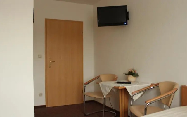 Gästehaus Zum Felsenkeller Steigerthal