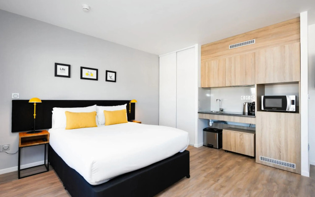 Staycity Aparthotels, Near Disneyland® Paris