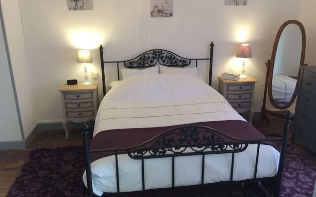 La Charentaise des Lilas