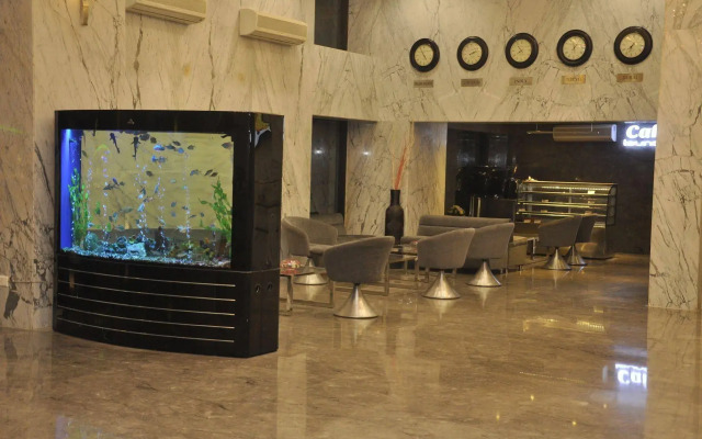 Goldfinch Hotel Mumbai