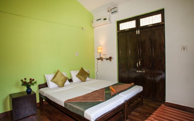 Reddy's Hotel