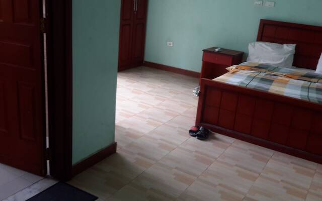 20/20 Guest House