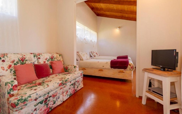 Hahei Hideaway - Hahei Holiday Home – Guest Rooms – Hahei