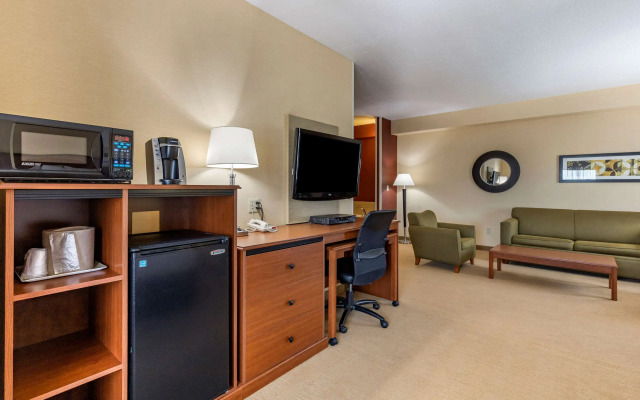 Comfort Inn & Suites Gateway to Glacier National Park