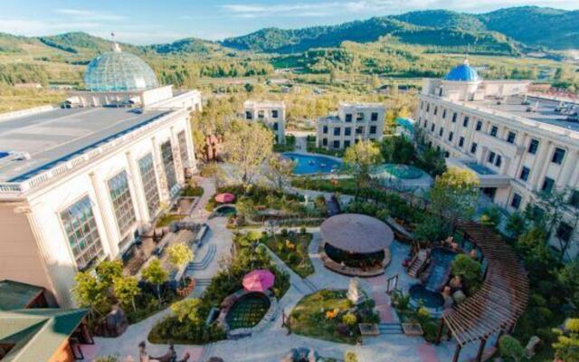 Legaomei Hot Spring Resort Hotel