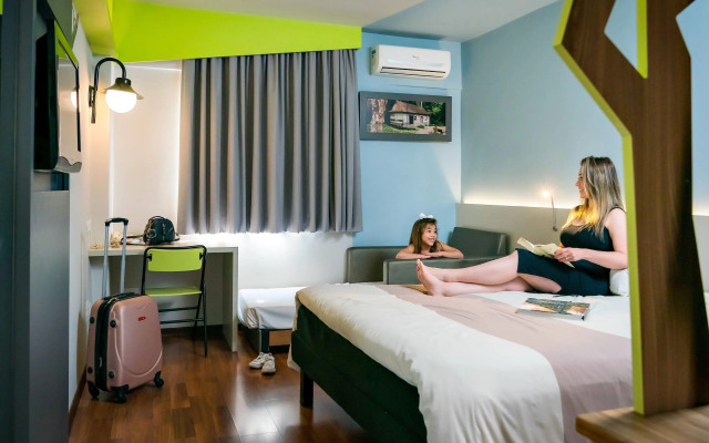 ibis Styles Curitiba Centro Cívico