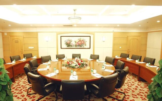 Binhu Hotel