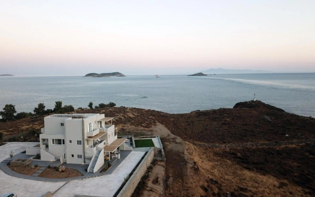 Pharos Apartments