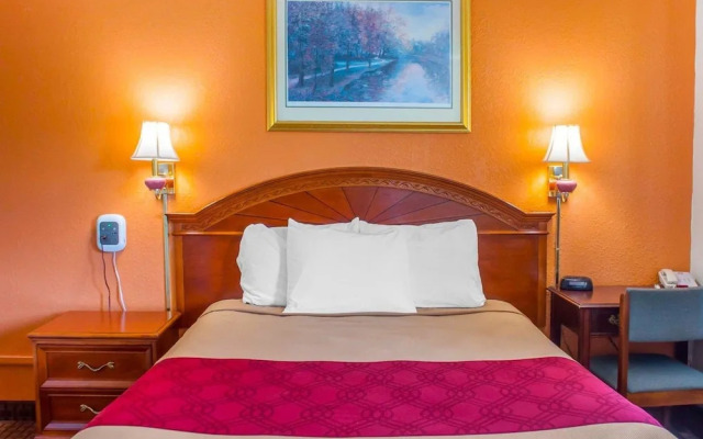 Econo Lodge Cuba - фото 4