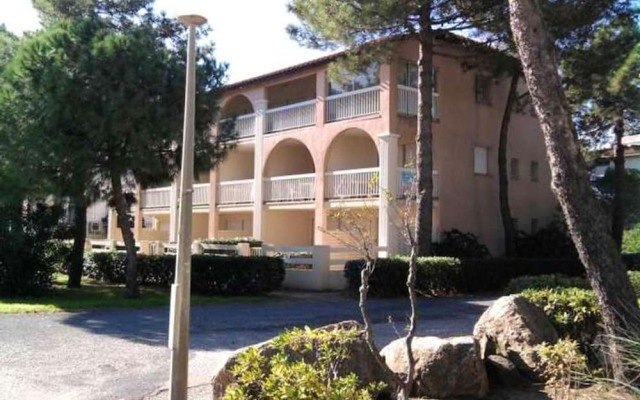 Studio in Argelès-sur-mer, With Wonderful sea View, Terrace and Wifi