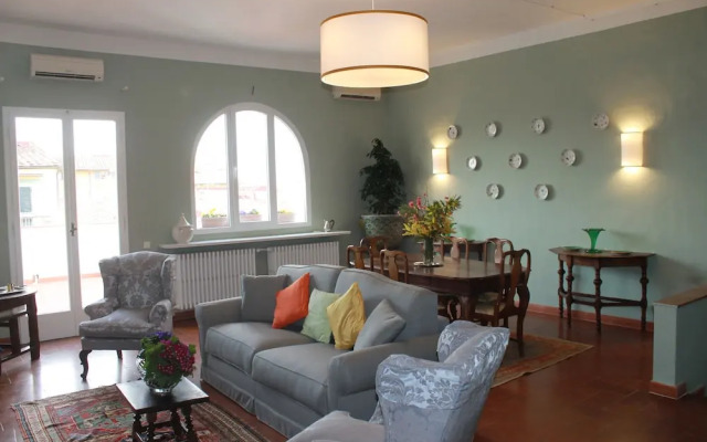 Maggio 54 in Florence