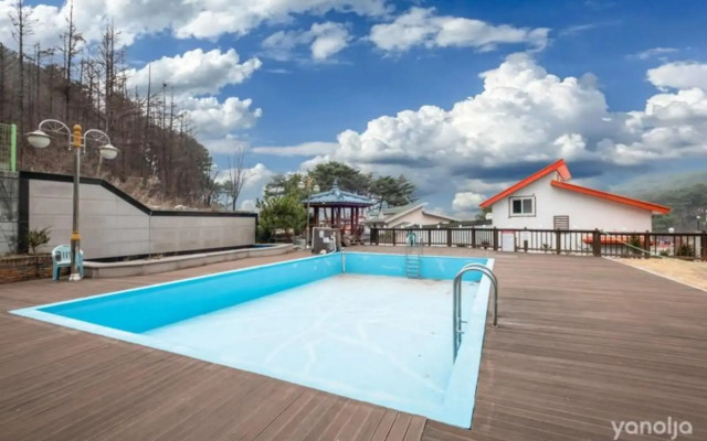 Fortune Lake and Pine Pension