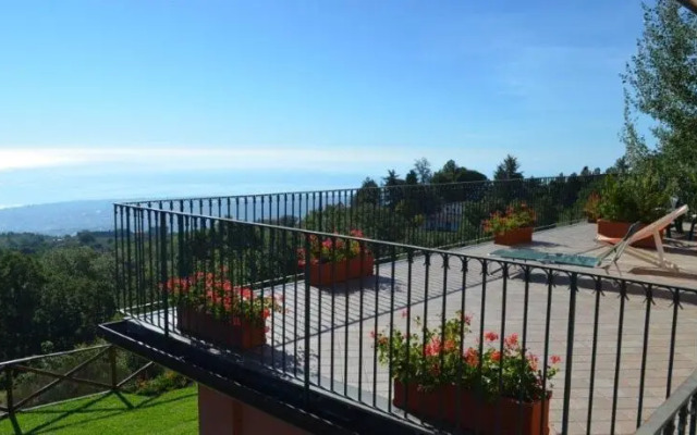 L'infinito Guest House