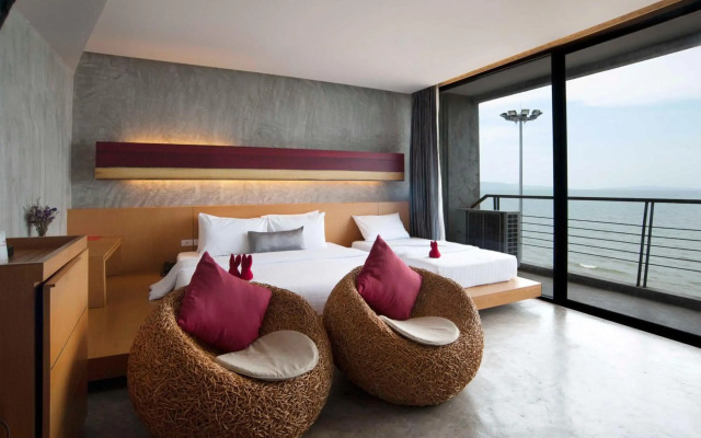 The Now Hotel