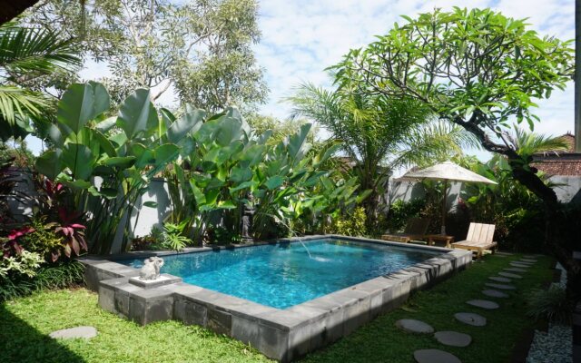 Kanda Villa
