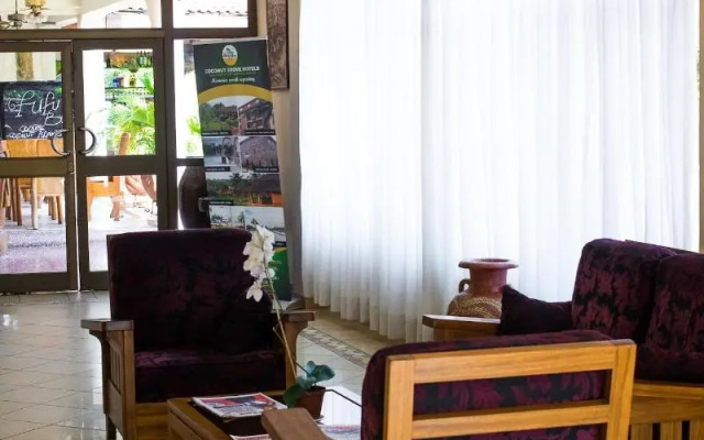 Coconut Grove Regency Hotel