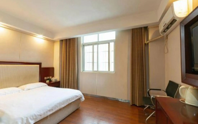 Yimi Yangguang Hotel