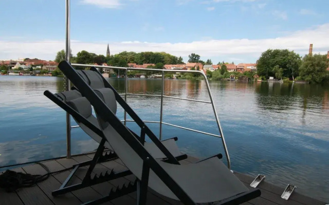 Hausboot Friedrich in Malchow