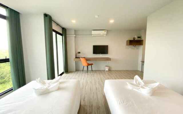 Dee Hotel Phayao