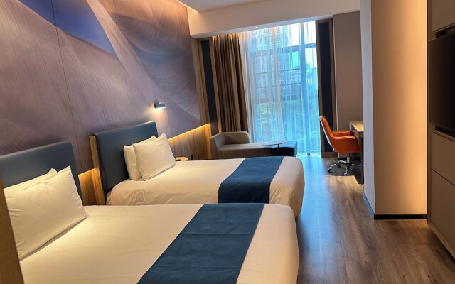 Shenzhen Naive S Hotel (Xili Metro Station Store)