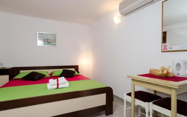 Rooms Radic