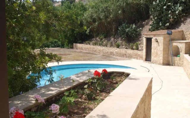 Sermar Villa