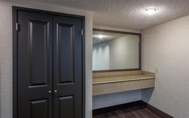 Red Lion Hotel Bellevue