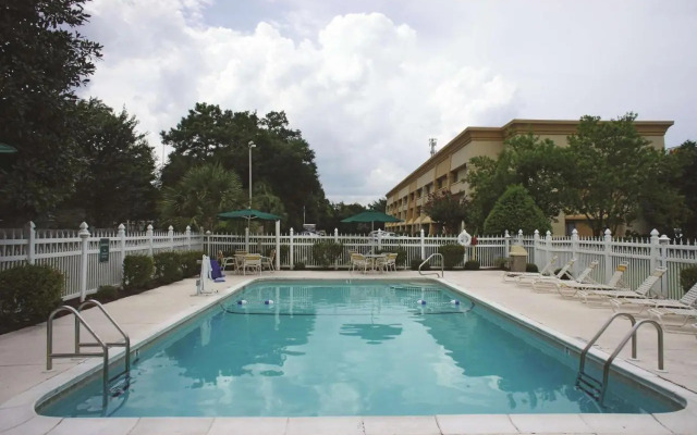 La Quinta Inn & Suites Brunswick #1040