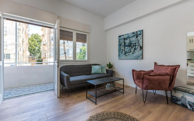 1B Patio beach house premium location w/2 balcony