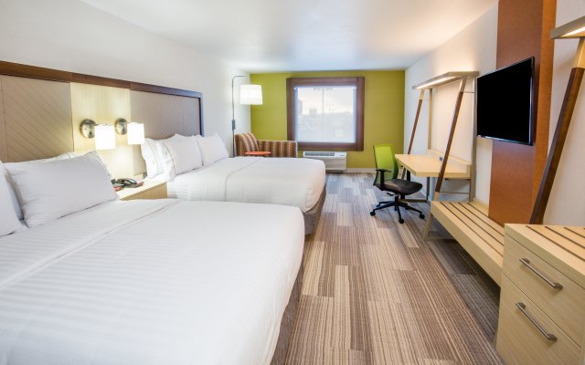 Holiday Inn Express & Suites Pahrump, an IHG Hotel