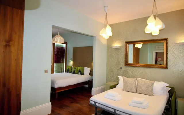 Residences at The Gyle - London