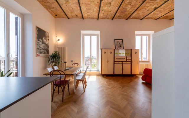 Boho 202 in Rome With 2 Bedrooms and 2 Bathrooms