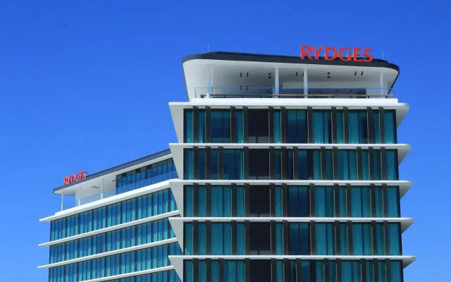 Rydges Gold Coast Airport
