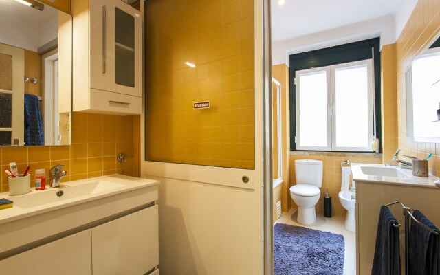 City Deluxe Iii Apartment Rentexperience