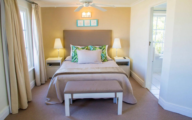Milkwood Manor on Sea Hotel