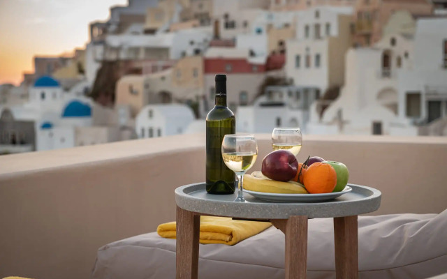 Armeni Luxury Villas Oia Santorini