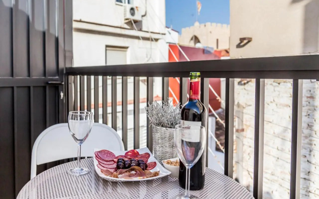 Center-2Br, 2Ba-Attic-Terrace,View, Wi-Fi, A/C