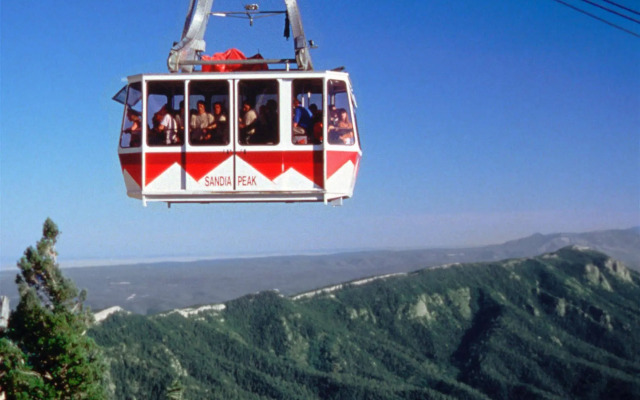 Sheraton Albuquerque Airport Hotel