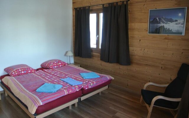 La Tzoum'hostel