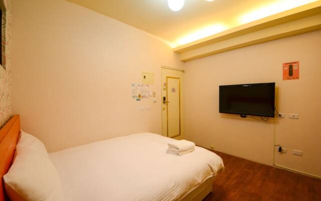 Fengjia Water Hostel