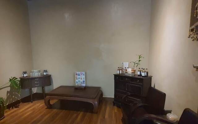 Alex Hotel Binh Thanh