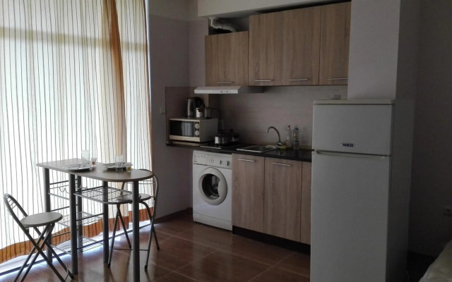 Sun City Apartments