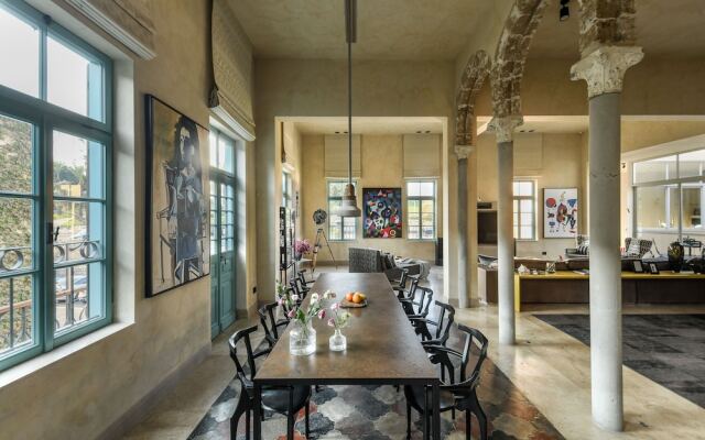 The Pearl of Jaffa Lux Apt by Sea N Rent