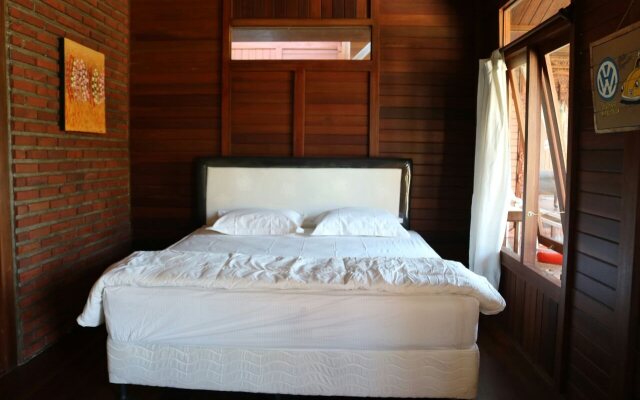 Nadya Homestay
