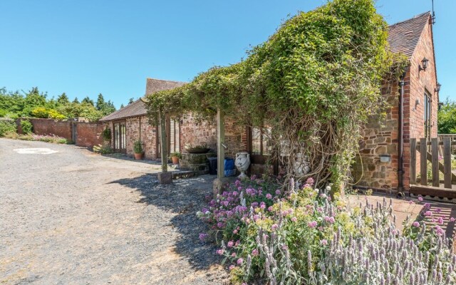 Garden Barn