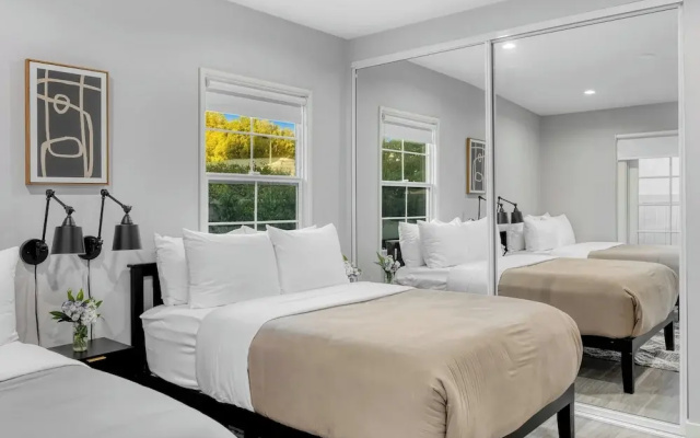 Fulton Buyout by Avantstay Sherman Oaks Estate + View