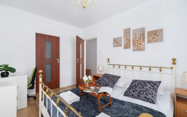 Kraków Apartment Białoruska by Renters