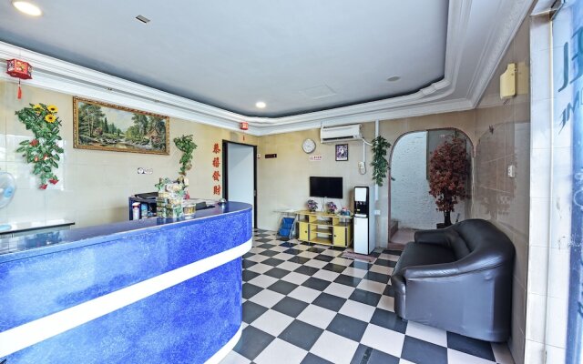 OYO 90806 Rumah Tumpangan Laut Selatan