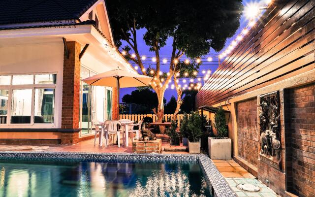Hansa Paradise Hill Pool Villa