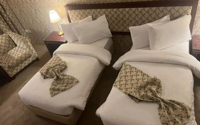 Strand Hotel